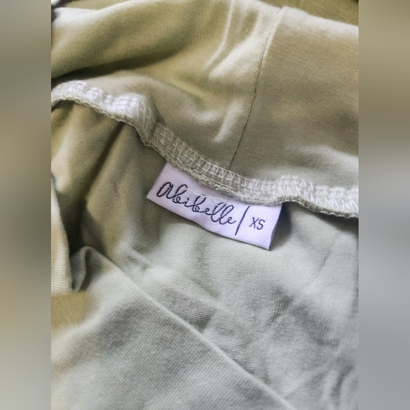 Abibelle green skirt - Picture 3 of 3